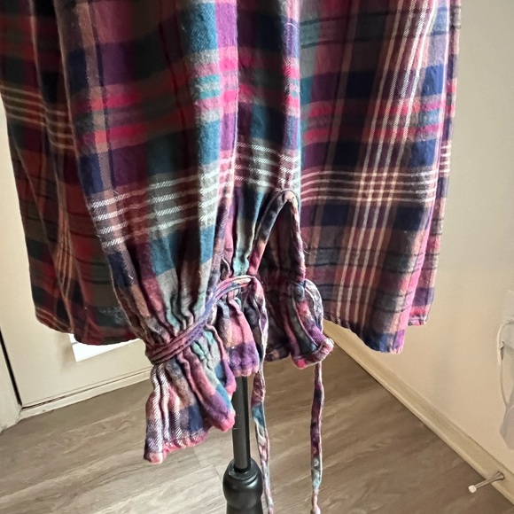 Plaid peasant top - Picture 4 of 6